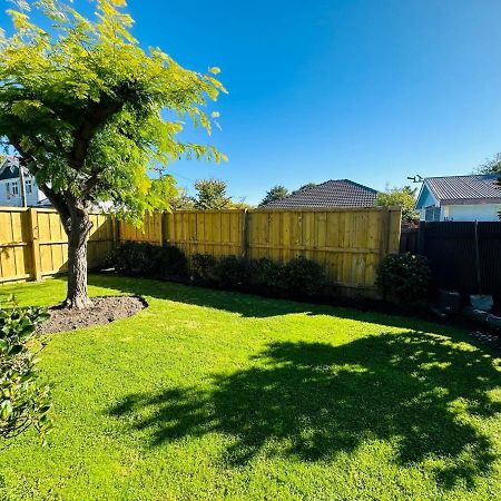2 Bed Beckenham Beauty - Pet Friendly Villa Christchurch Eksteriør billede