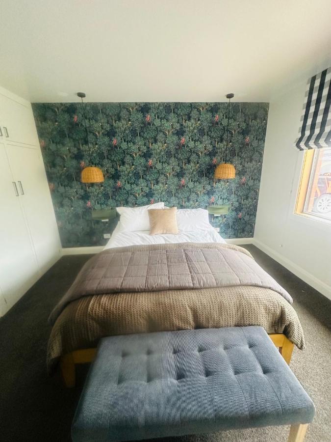 2 Bed Beckenham Beauty - Pet Friendly Villa Christchurch Eksteriør billede