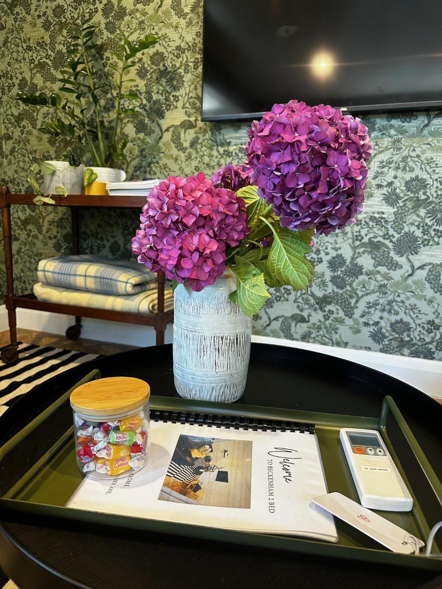 2 Bed Beckenham Beauty - Pet Friendly Villa Christchurch Eksteriør billede